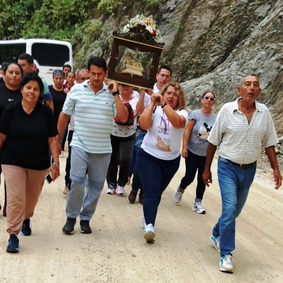 Diario Frontera, Frontera Digital,  Regionales, ,Zea Vive la Fe: Peregrinan en Devoción al Santo Niño de la Cuchilla en el sector la Roca