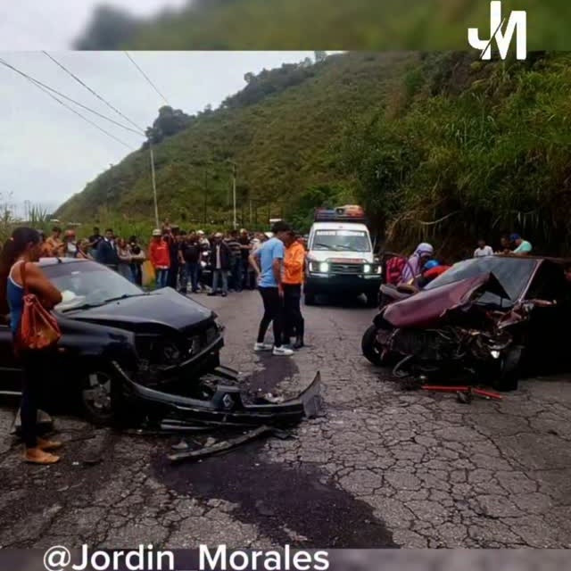 Diario Frontera, Frontera Digital,  Sucesos, ,Seis personas lesionadas tras colisión entre dos carros en la carretera Trasandina