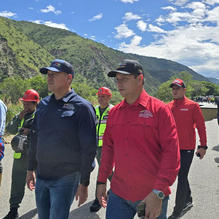 Diario Frontera, Frontera Digital,  Regionales, ,Ministro Velásquez afirmó que la prioridad en Mérida es atender la vialidad en las troncales y puentes