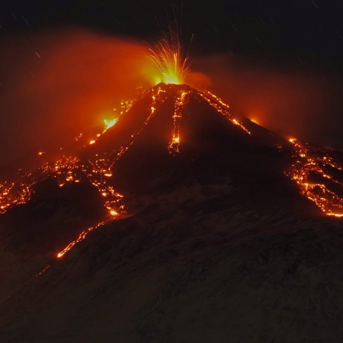 Diario Frontera, Frontera Digital,  Internacionales, ,Entra en erupción el volcán más alto de Europa en Italia