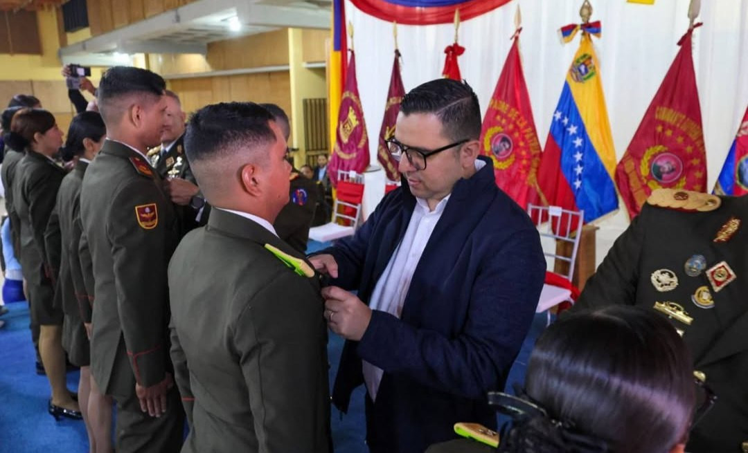 Diario Frontera, Frontera Digital,  Regionales, ,Gobernador Arnaldo Sánchez acompañó acto de ascensos militares en la ZODI Mérida