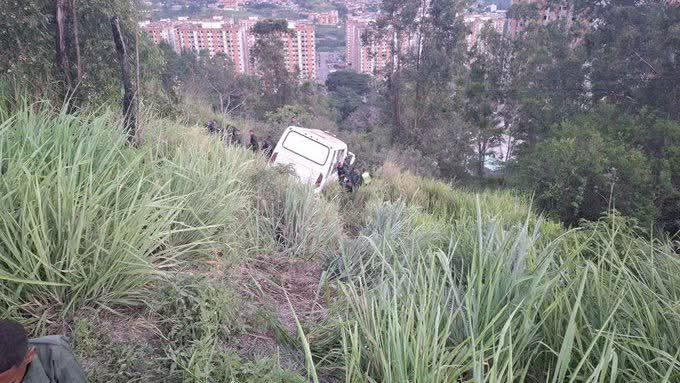 Diario Frontera, Frontera Digital,  Sucesos, ,Autobús de la GNB perdió los frenos en Tazón: reportan múltiples oficiales heridos