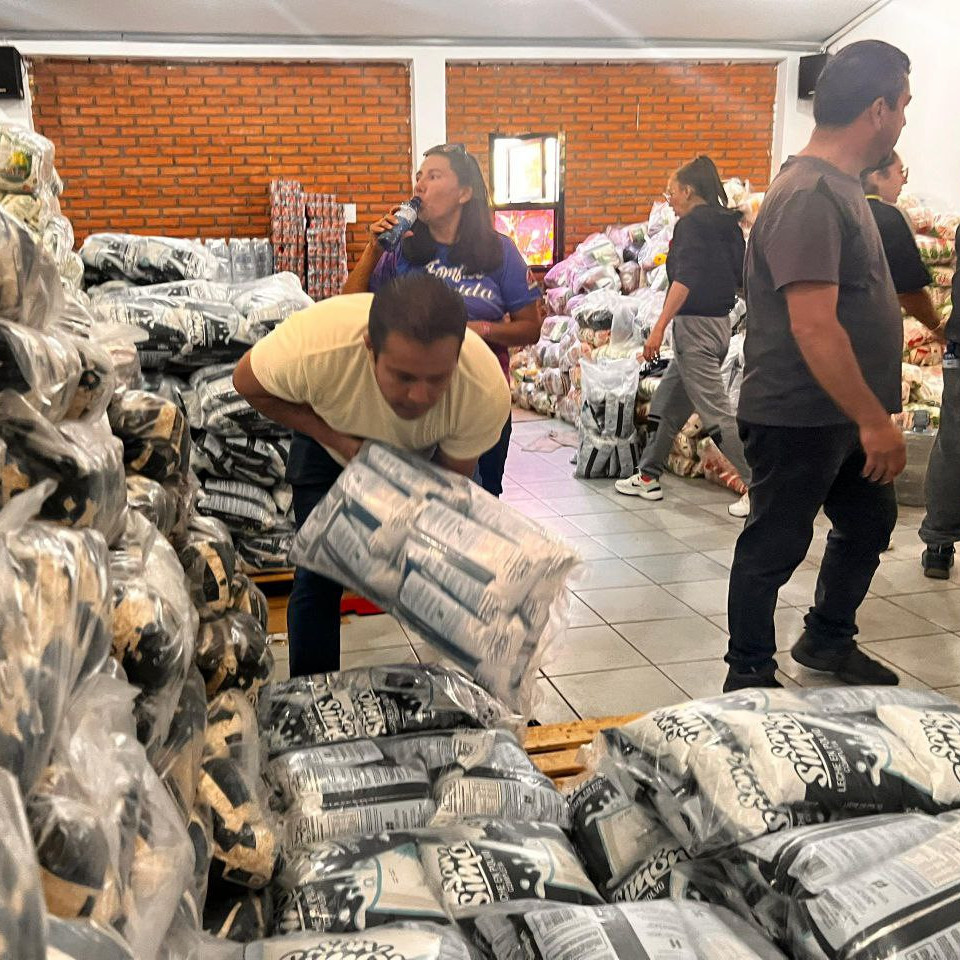 Diario Frontera, Frontera Digital,  Regionales, ,Gobernador Arnaldo Sánchez articuló el arribo de  51 100 unidades de alimentos