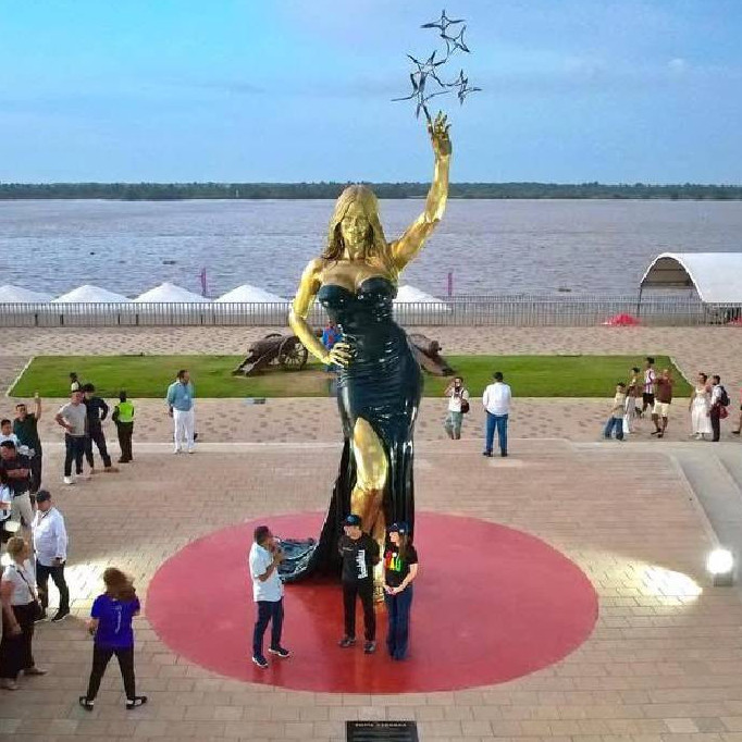 Diario Frontera, Frontera Digital,  Farándula, ,Presentan estatua de más de siete metros de alto 
de Sofía Vergara en Barranquilla