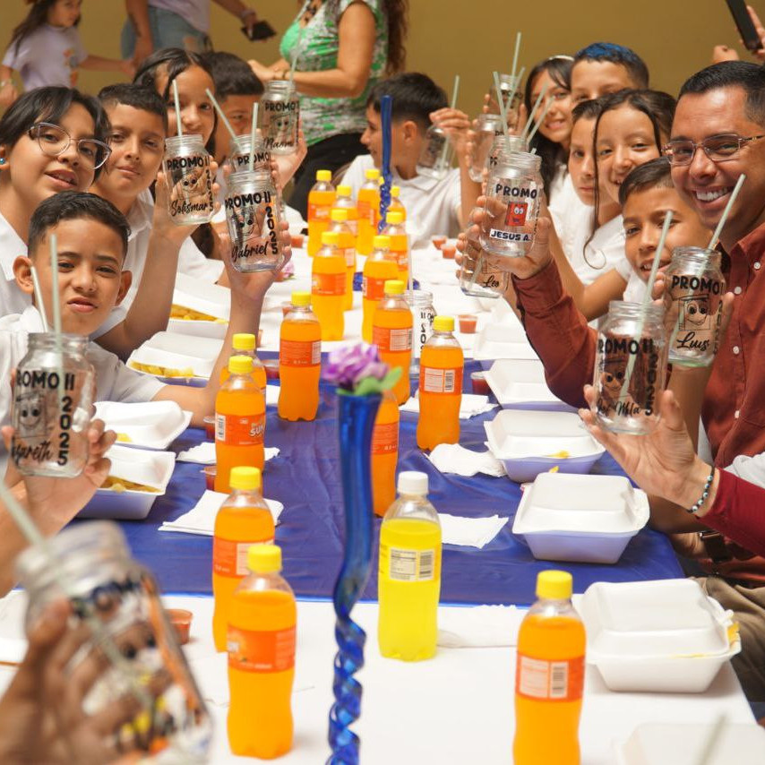 Diario Frontera, Frontera Digital,  Regionales, ,Alcalde Jesús Araque compartió con alumnos de sexto grado II promoción de la Escuela Vicente Salías