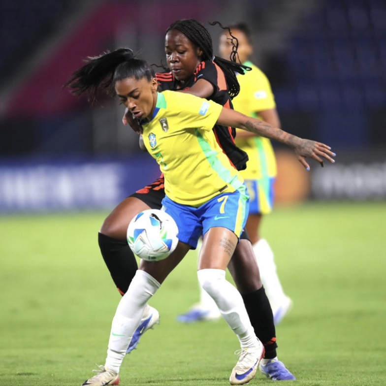 Diario Frontera, Frontera Digital,  Deportes, ,Estadios vacíos y críticas a la organización marcan la Copa América femenina de 2025