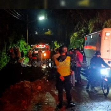 Diario Frontera, Frontera Digital,  Sucesos, ,Dos hombres lesionados dejó vuelco de camioneta en la vía a El Arenal