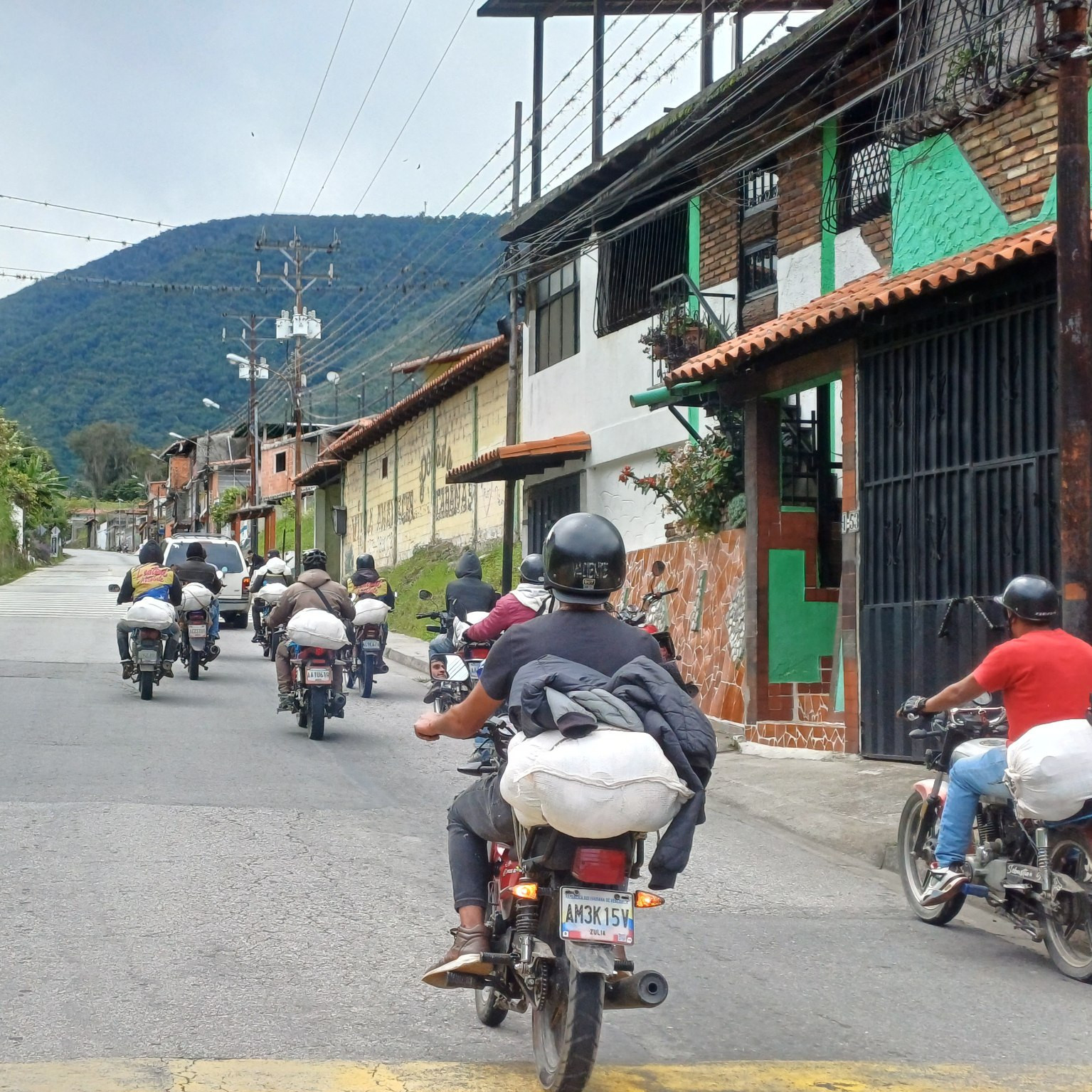 Diario Frontera, Frontera Digital,  Regionales, ,PDVAL junto a la Fuerza Motorizada distribuye alimentos a familias de La Ranchería