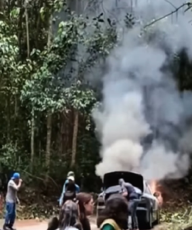 Diario Frontera, Frontera Digital,  Sucesos, ,Se quemó un carro en Bosque Pino