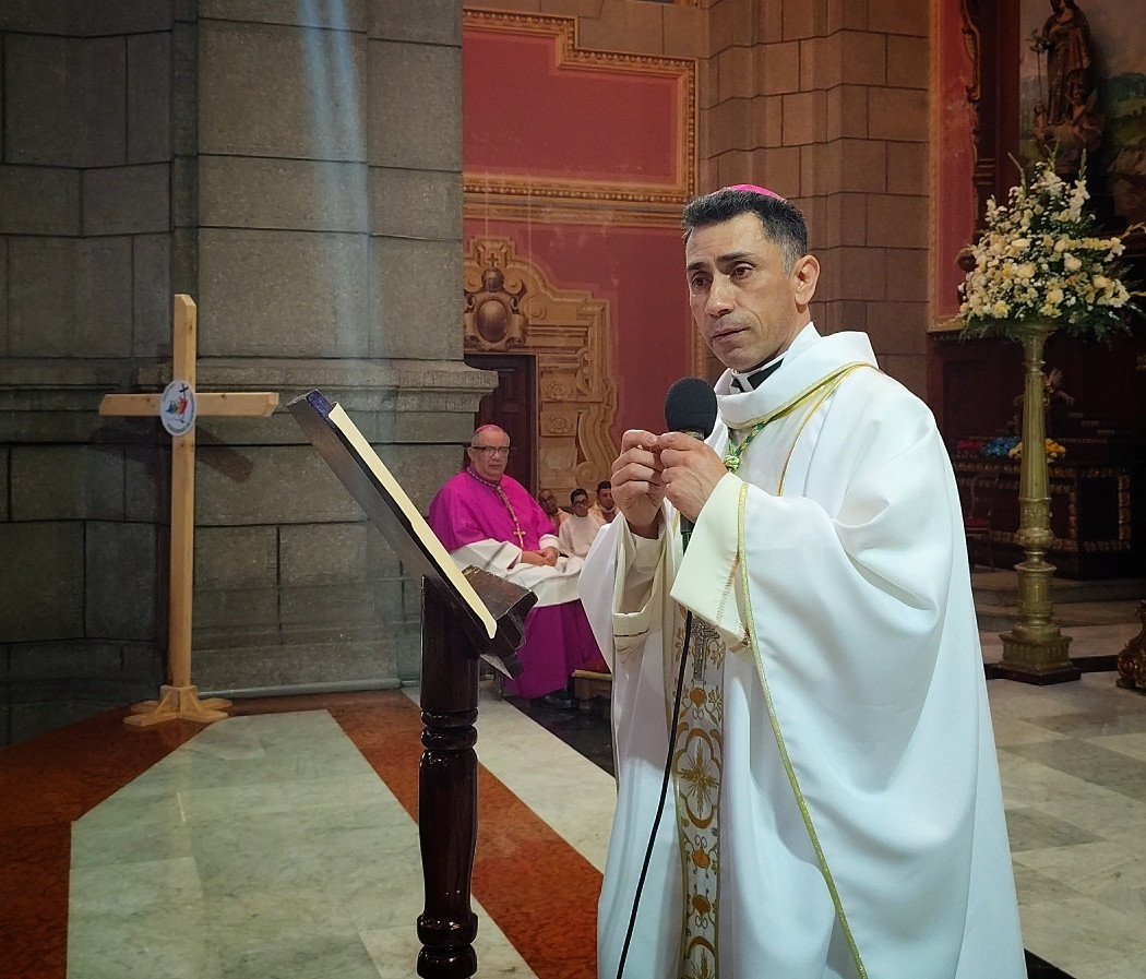 Diario Frontera, Frontera Digital,  Regionales, ,Merideños despidieron a Monseñor Alexander Rivera