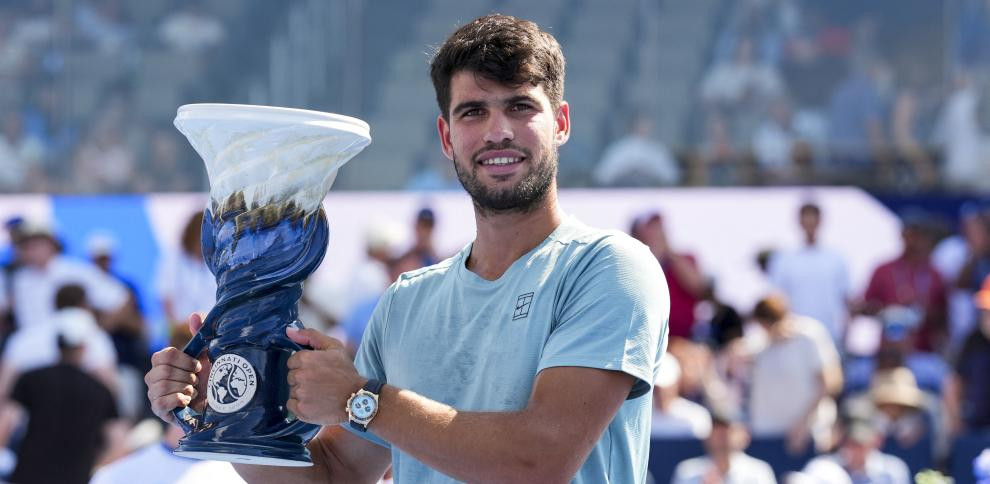Diario Frontera, Frontera Digital,  Deportes, ,Carlos Alcaraz se consagra campeón en Cincinnati tras abandono de Jannik Sinner