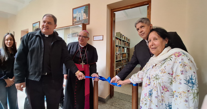 Diario Frontera, Frontera Digital,  Regionales, ,La Arquidiócesis de Mérida conmemoró 120 años del Archivo Arquidiocesano y 303 del natalicio de Fray Juan Ramos de Lora