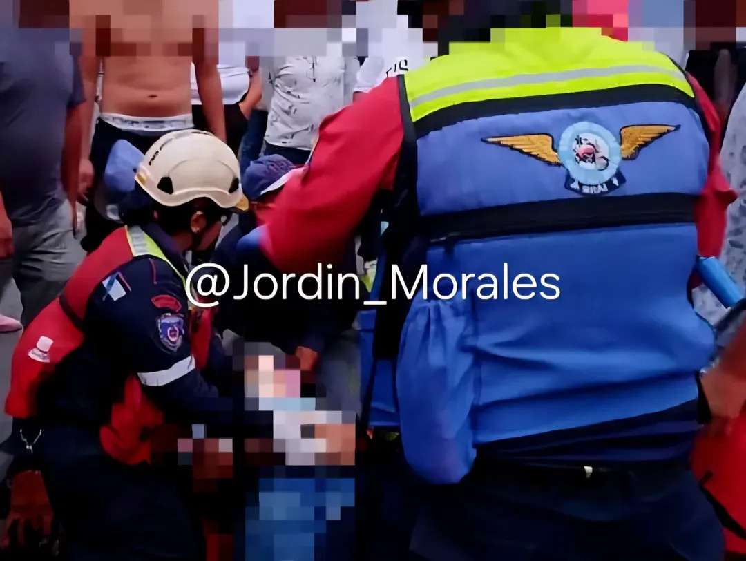 Diario Frontera, Frontera Digital,  Sucesos, ,Dos personas heridas dejó vuelco de moto en la Don Perucho