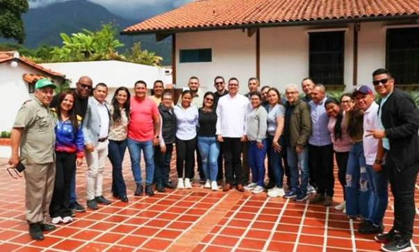 Diario Frontera, Frontera Digital,  Regionales, ,Gobernador Arnaldo Sánchez y alcaldes electos 
fortalecen lazos en encuentro estratégico