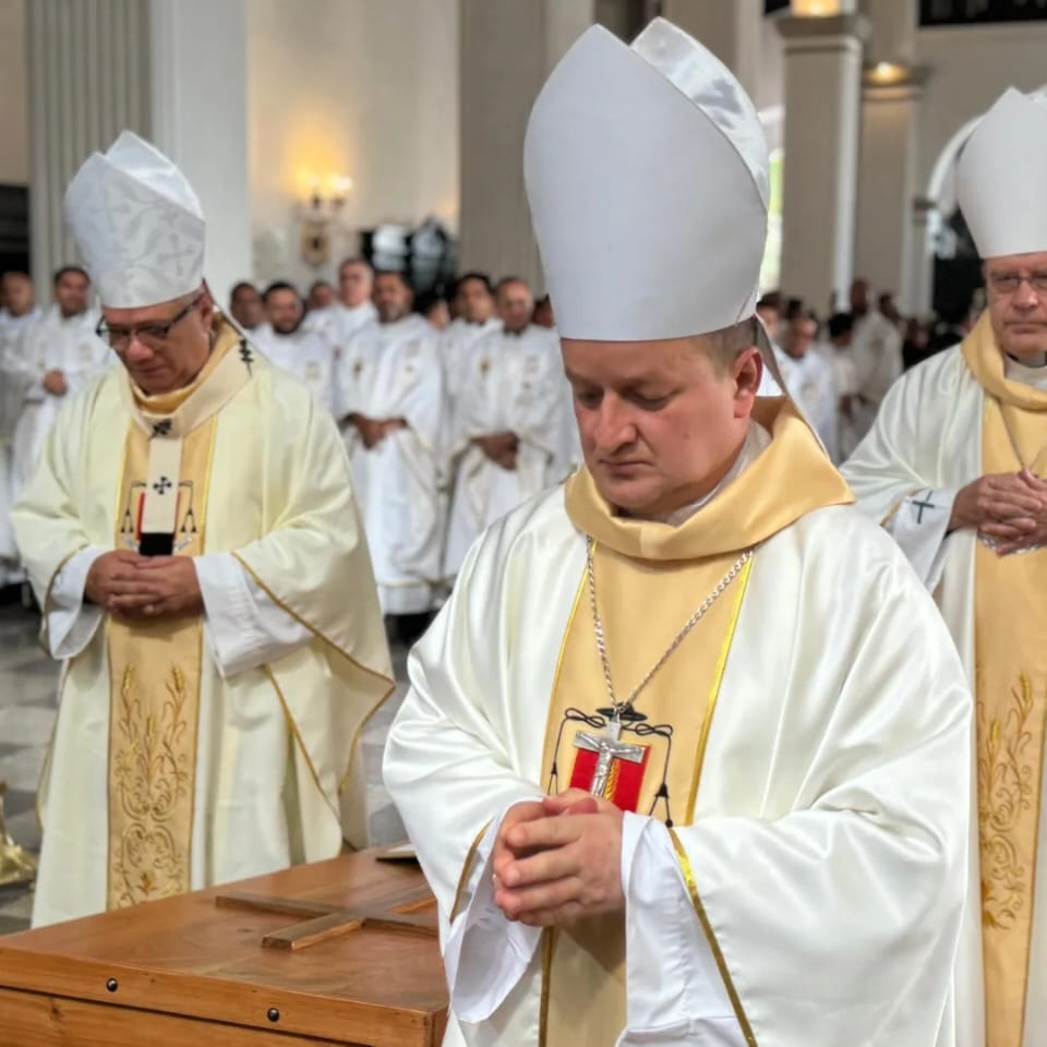 Diario Frontera, Frontera Digital,  Regionales, ,Arzobispo de Mérida acompañó a la Iglesia tachirense en la misa exequial de Monseñor Mario Moronta