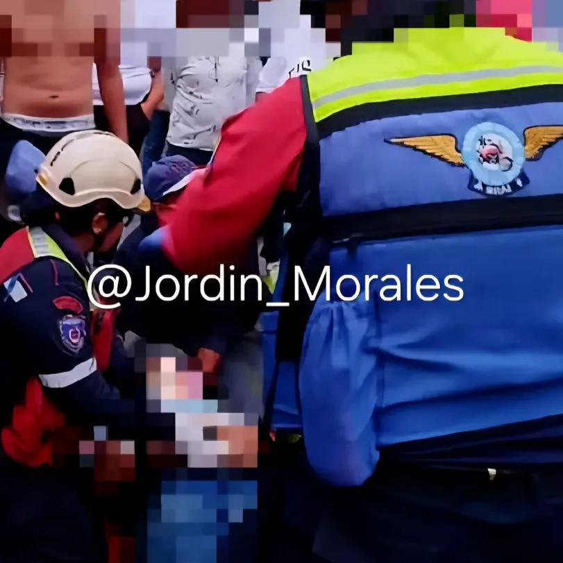 Diario Frontera, Frontera Digital,  Sucesos, ,Dos personas heridas dejó vuelco de moto en la Don Perucho