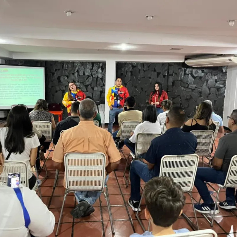 Diario Frontera, Frontera Digital,  Regionales, ,SENIAT orientó a contribuyentes especiales de Mérida sobre la Ley de Pensiones y el IVA