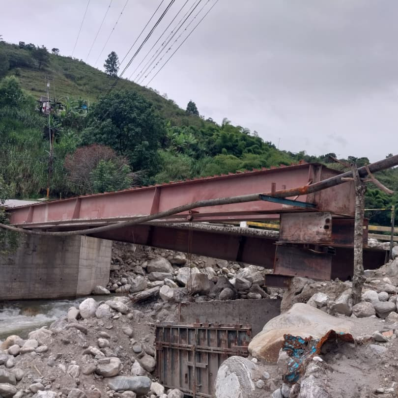 Diario Frontera, Frontera Digital,  Regionales, ,Habitantes de la Mucuy Baja manifestaron su preocupación ante el estancado proceso de reconstrucción del puente afectado el 24 de junio