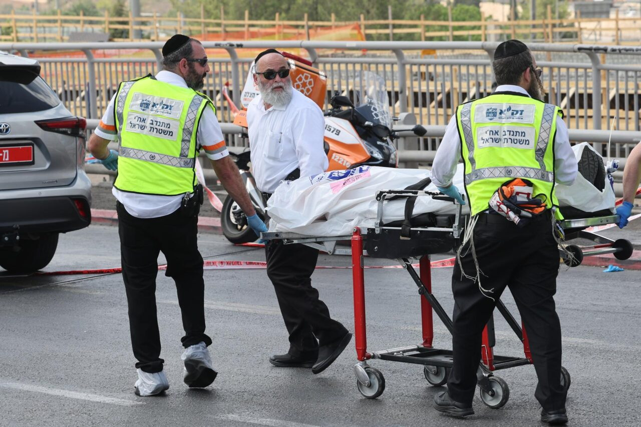 Diario Frontera, Frontera Digital,  Internacionales, ,Seis muertos tras ataque a tiros en una parada de autobús en Jerusalén