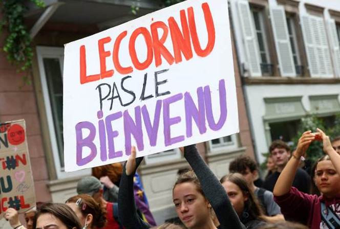 Diario Frontera, Frontera Digital,  Internacionales, ,Protestas y enfrentamientos marcaron el debut de Sébastien Lecornu 
como primer ministro de Francia