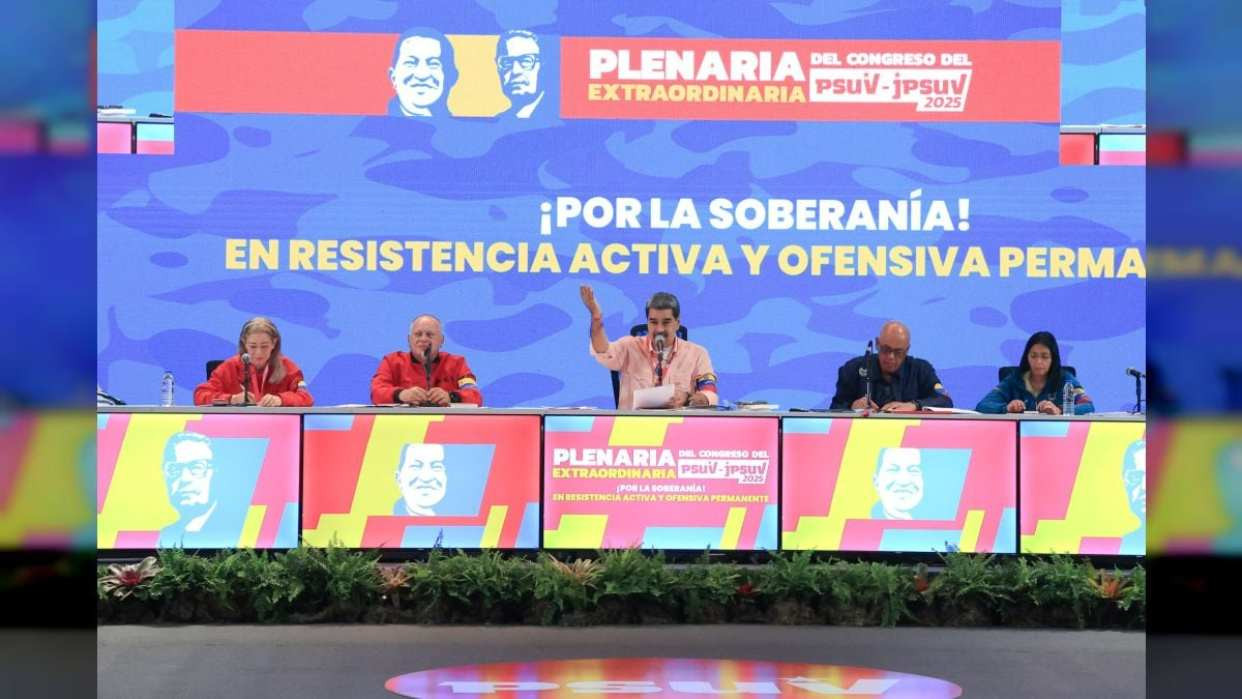Diario Frontera, Frontera Digital,  Politica, ,Presidente Maduro ordena al PSUV fortalecer gestión de Gobierno, consolidar Poder Constituyente y prepararse para la lucha armada