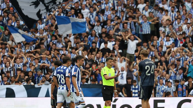 Diario Frontera, Frontera Digital,  Deportes, ,El Madrid derrotó 2-1 a la Real Sociedad pese a polémica expulsión de Huijsen