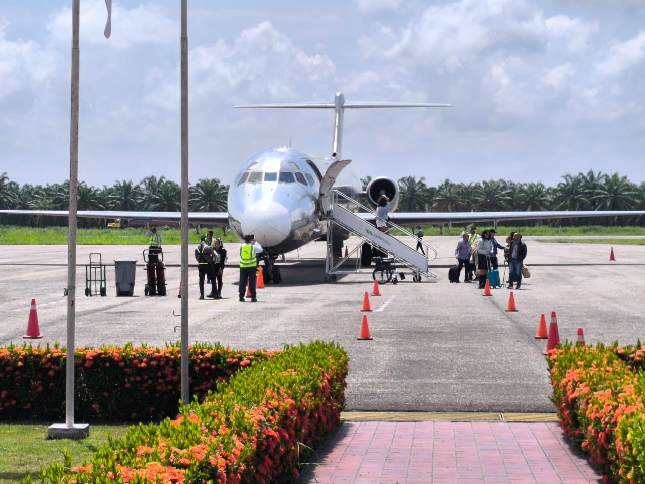 Diario Frontera, Frontera Digital,  El Vigía Panamericana, ,Aterrizó primer vuelo en el Aeropuerto Relámpago del Catatumbo en Colón del Zulia