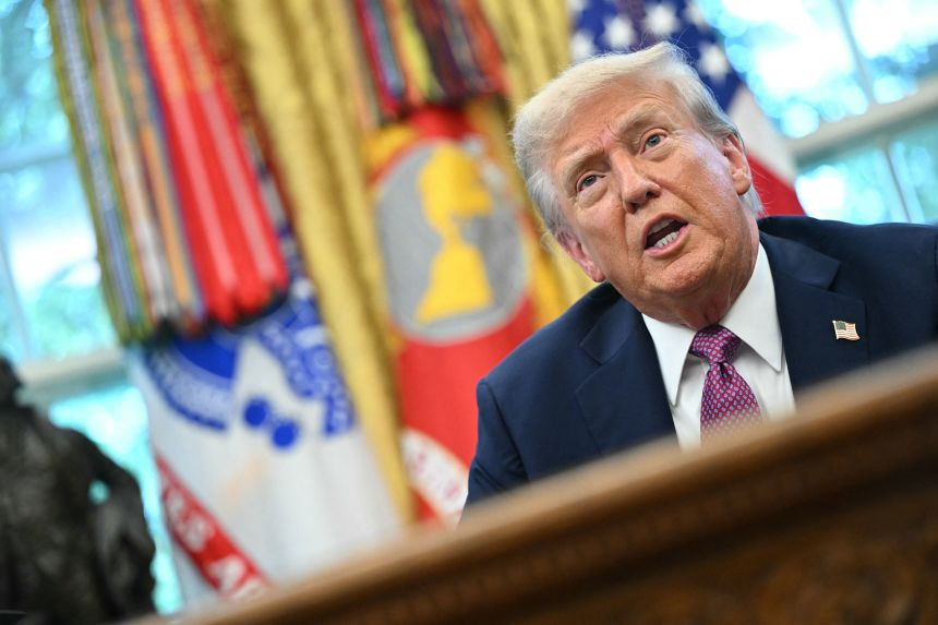 Diario Frontera, Frontera Digital,  Internacionales, ,El presidente de Estados Unidos, Donald Trump, anunció este martes que su administración intensificará la persecución contra los cárteles del narcotráfico en Venezuela por vía terrestre, marcando una nueva fase en la estrategia de Washington contra el crimen organizado.,Trump intensificará persecución 
contra cárteles del narcotráfico en Venezuela por vía terrestre