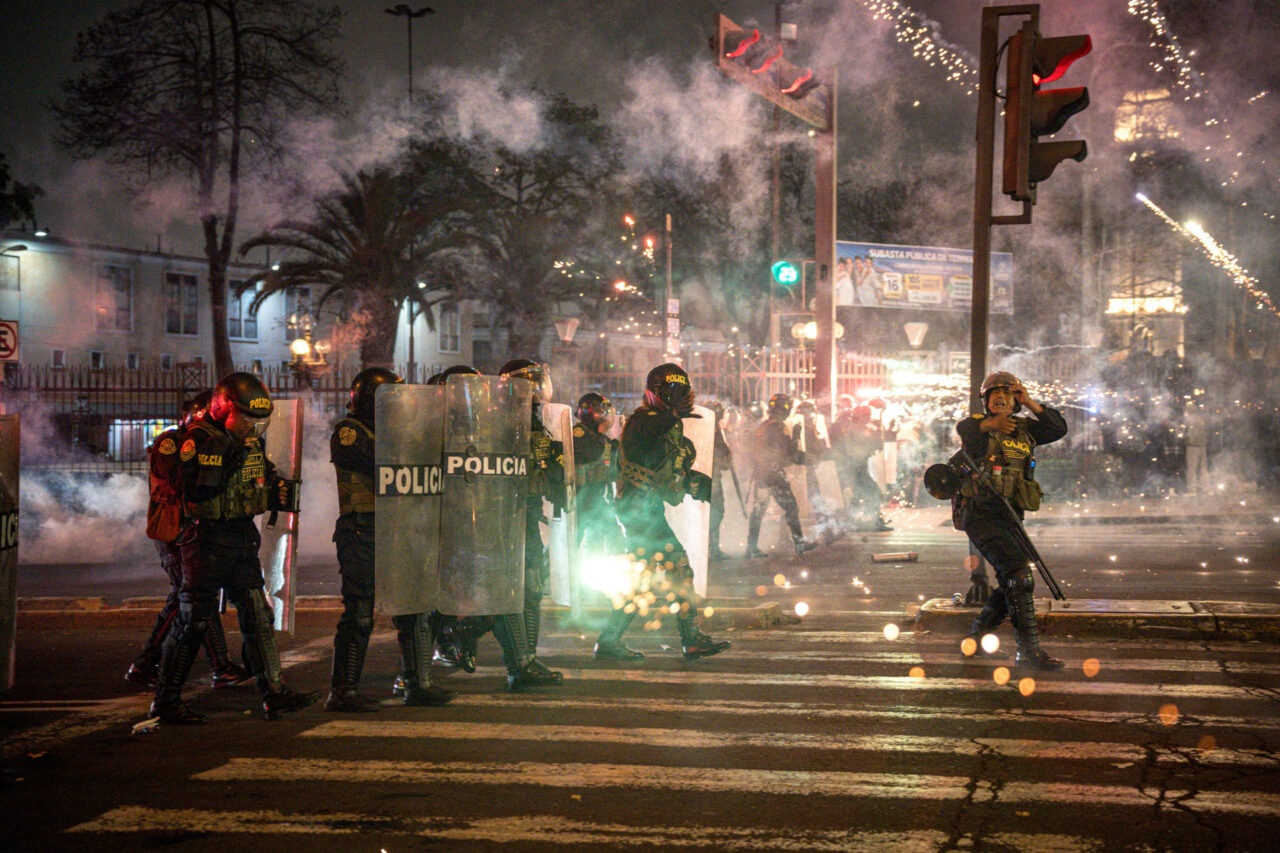 Diario Frontera, Frontera Digital,  Internacionales, ,Primer ministro de Perú promete sanciones a policías y manifestantes tras violencia en Lima