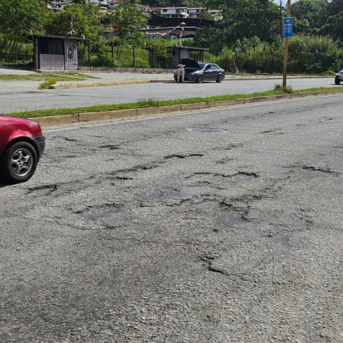 Diario Frontera, Frontera Digital,  Regionales, ,En Mérida denuncian el mal estado en el que se encuentran avenidas y calles
