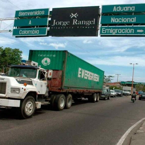Diario Frontera, Frontera Digital,  Nacionales, ,Intercambio comercial con Colombia aumentó 14% en el primer semestre del año 2025