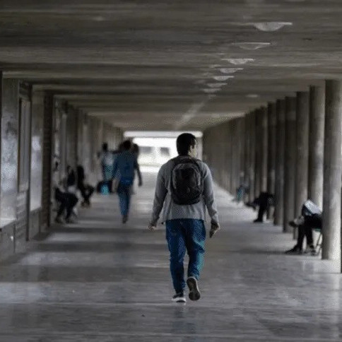 Diario Frontera, Frontera Digital,  Nacionales, ,Desde 30 hasta 2.000 dólares: la brecha salarial entre profesores de la UCV y la UCAB