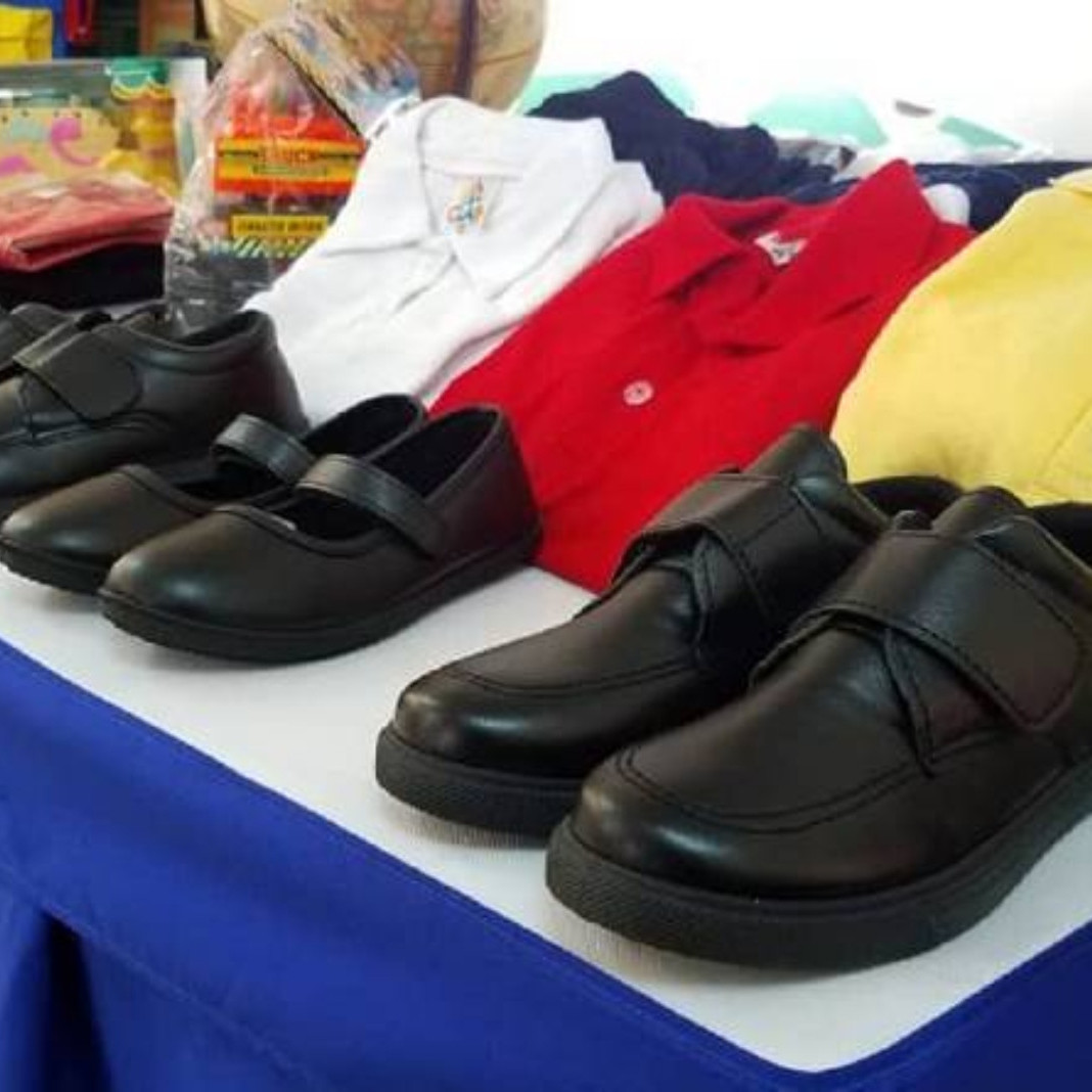 Diario Frontera, Frontera Digital,  Nacionales, ,Ministro Héctor Rodríguez anuncia distribución de un millón de uniformes escolares en todo el país