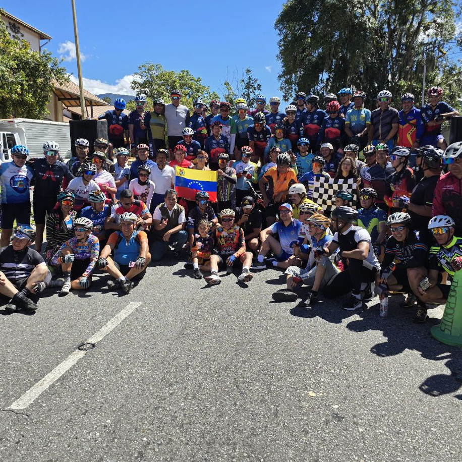 Diario Frontera, Frontera Digital,  Deportes, ,Mérida se vistió de deporte en exitoso ciclopaseo familiar