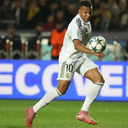 Diario Frontera, Frontera Digital,  Deportes, ,La demoledora rutina de Mbappé 
tumba al frágil Kairat