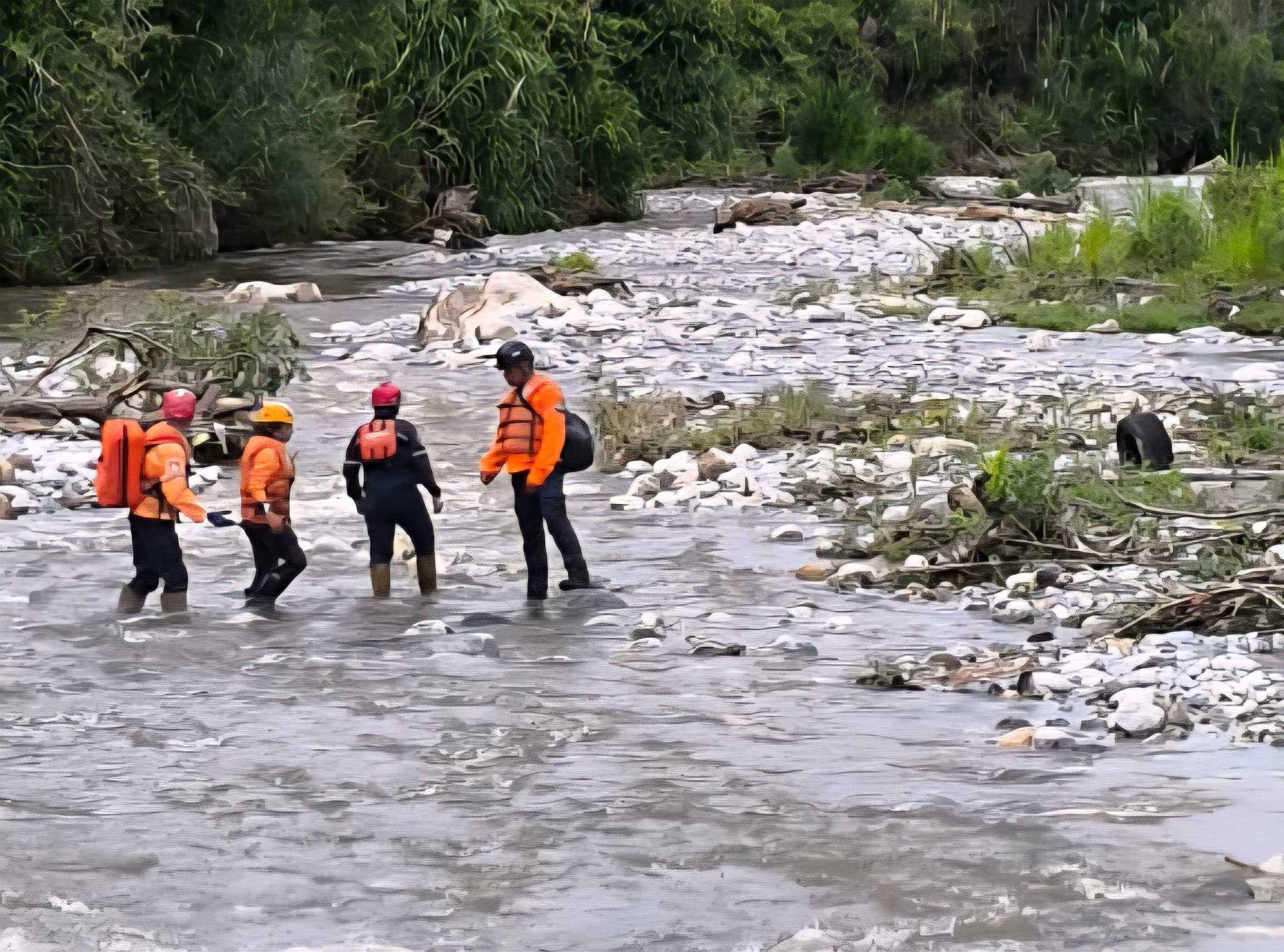 Diario Frontera, Frontera Digital,  Sucesos, ,De acuerdo con las autoridades, los patrullajes continuarán ejecutándose de manera constante mientras la visibilidad y las condiciones meteorológicas de la zona lo permitan,Autoridades buscan a Belquis Mora tras ser arrastrada por el río Chama