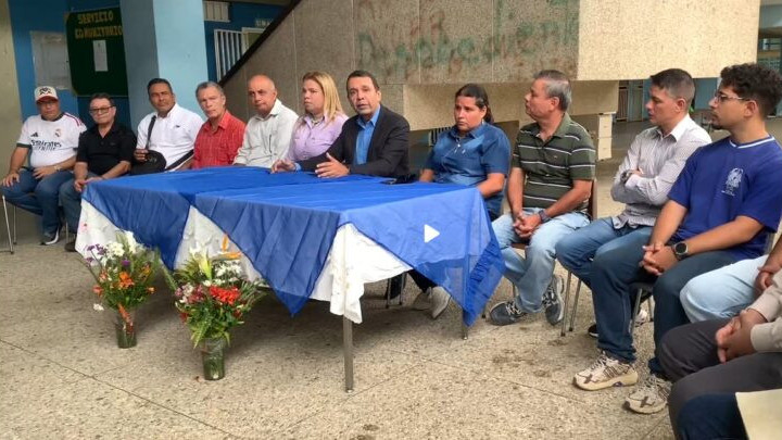 https://www.test.fronteradigital.com.ve/Johnny Humbría suma respaldo tras las elecciones de cogobierno 
rumbo al Vicerrectorado del NURR