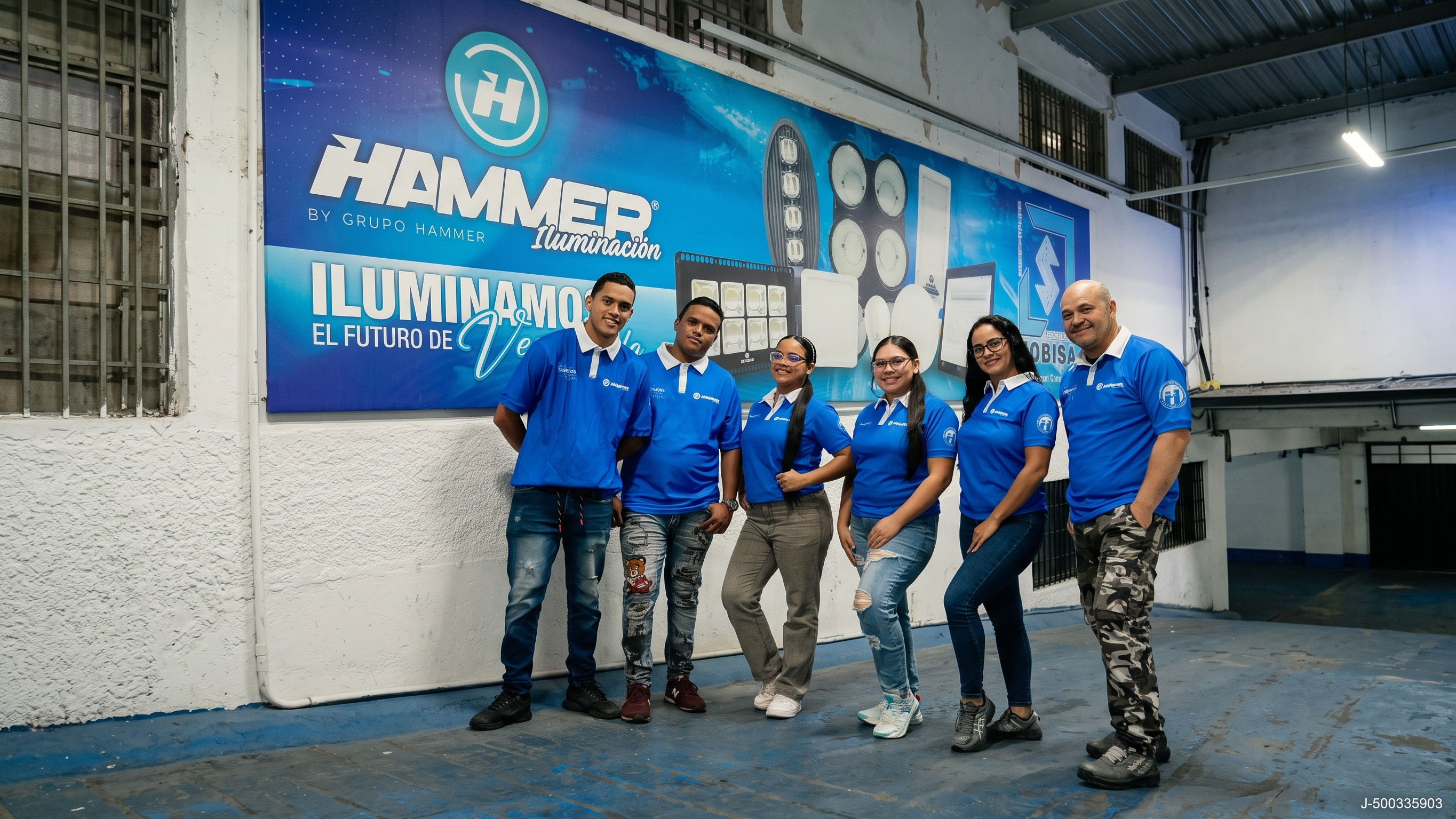 https://www.test.fronteradigital.com.ve/Austin Piñate apuesta por el branding activo y la indumentaria de marca para potenciar a Hammer Iluminación