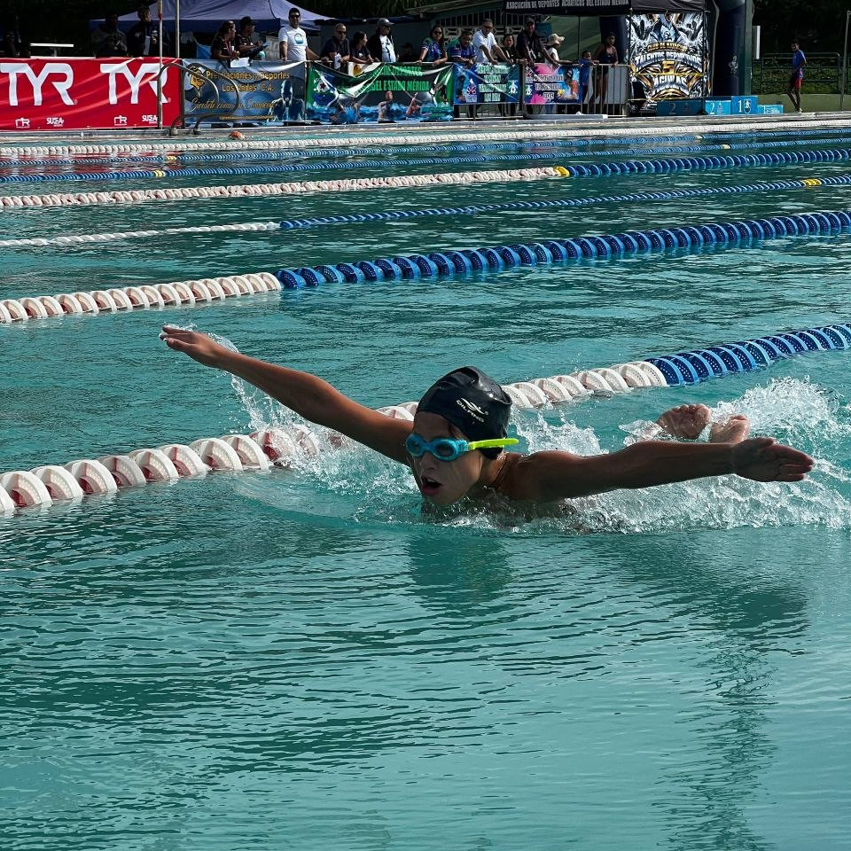 Frontera Digital,  Deportes,  Culminó con éxito la IX Copa de Natación Cinco Águilas Blancas en Mérida