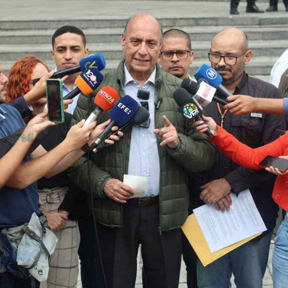 Diario Frontera, Frontera Digital,  Politica, ,Williams Dávila denunció ante el MP que su vehículo fue desvalijado tras su detención