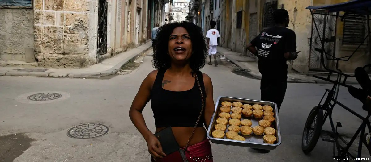 Diario Frontera, Frontera Digital,  Internacionales, ,La población cubana verá una "intensificación de la escasez y las dificultades diarias", advierte el economista cubano Ricardo Torres.Imagen: Norlys Perez/REUTERS,Máxima presión: "Cuba está sangrando hacia el colapso"