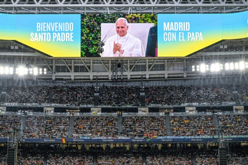 Diario Frontera, Frontera Digital,  Internacionales, ,La Orquesta Carlos Cruz-Diez brilló en el Santiago Bernabéu durante acto con el papa León XIV