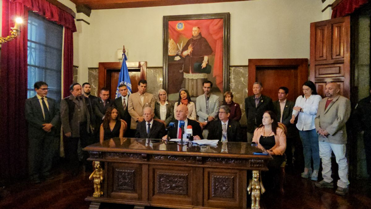 Diario Frontera, Frontera Digital,  Regionales, ,El rector de la ULA, Mario Bonucci, rechazó categóricamente los intentos del Ejecutivo de trasladar a las universidades la responsabilidad por la exclusión de miles de trabajadores en el pago de este beneficio,Consejo Universitario de la ULA denuncia política salarial discriminatoria 
y exige salario digno, no bonos