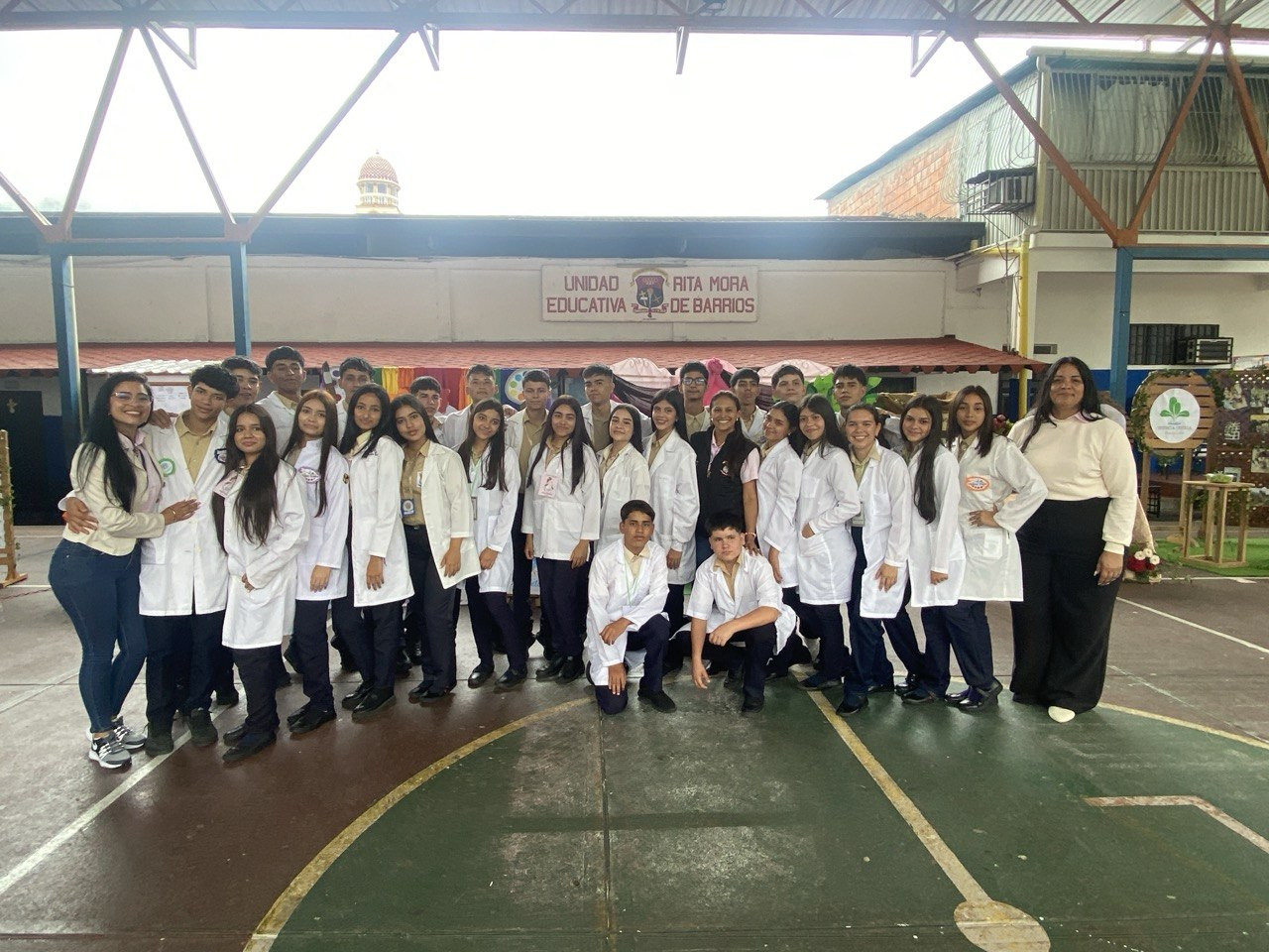 Diario Frontera, Frontera Digital,  Regionales, ,Este encuentro no solo marcó la culminación de un proceso académico, sino que reafirmó el talento de la juventud zedeña para generar alternativas sostenibles y responsables con el medio ambiente,Estudiantes del Colegio "Rita Mora de Barrios" 
presentaron innovadores proyectos socioproductivos en Zea