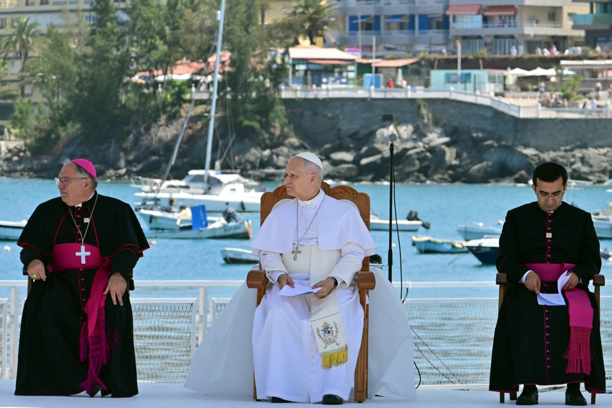 Diario Frontera, Frontera Digital,  Internacionales, ,En Arguineguín, junto al presidente del gobierno español, Pedro Sánchez, y otras autoridades, León XIV escuchará el testimonio de migrantes | AFP,El Papa llegó a Canarias y envía mensaje al mundo en defensa de los migrantes