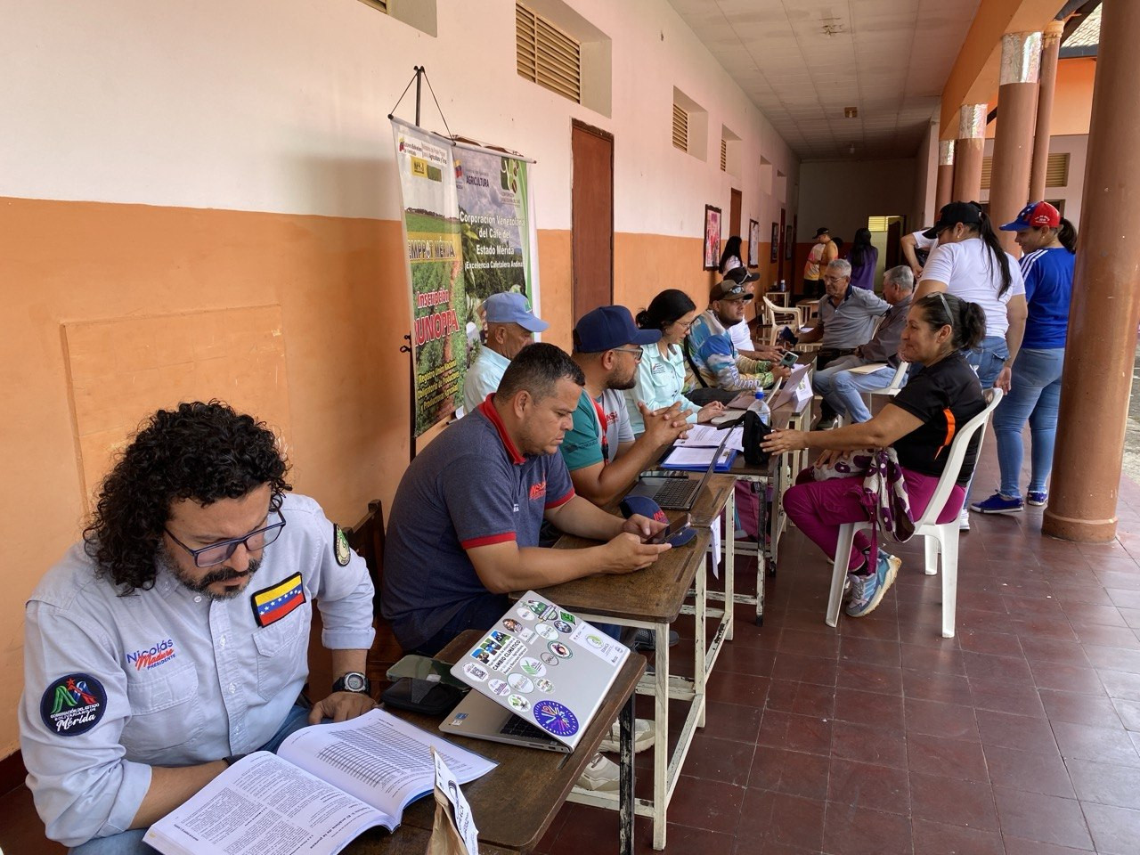 Diario Frontera, Frontera Digital,  Regionales, ,Castillo resaltó que estas jornadas forman parte de una política de atención semanal que alcanza a más del 80% de los municipios del estado,Zea recibió gran jornada integral de atención social y salud de la Gobernación de Mérida