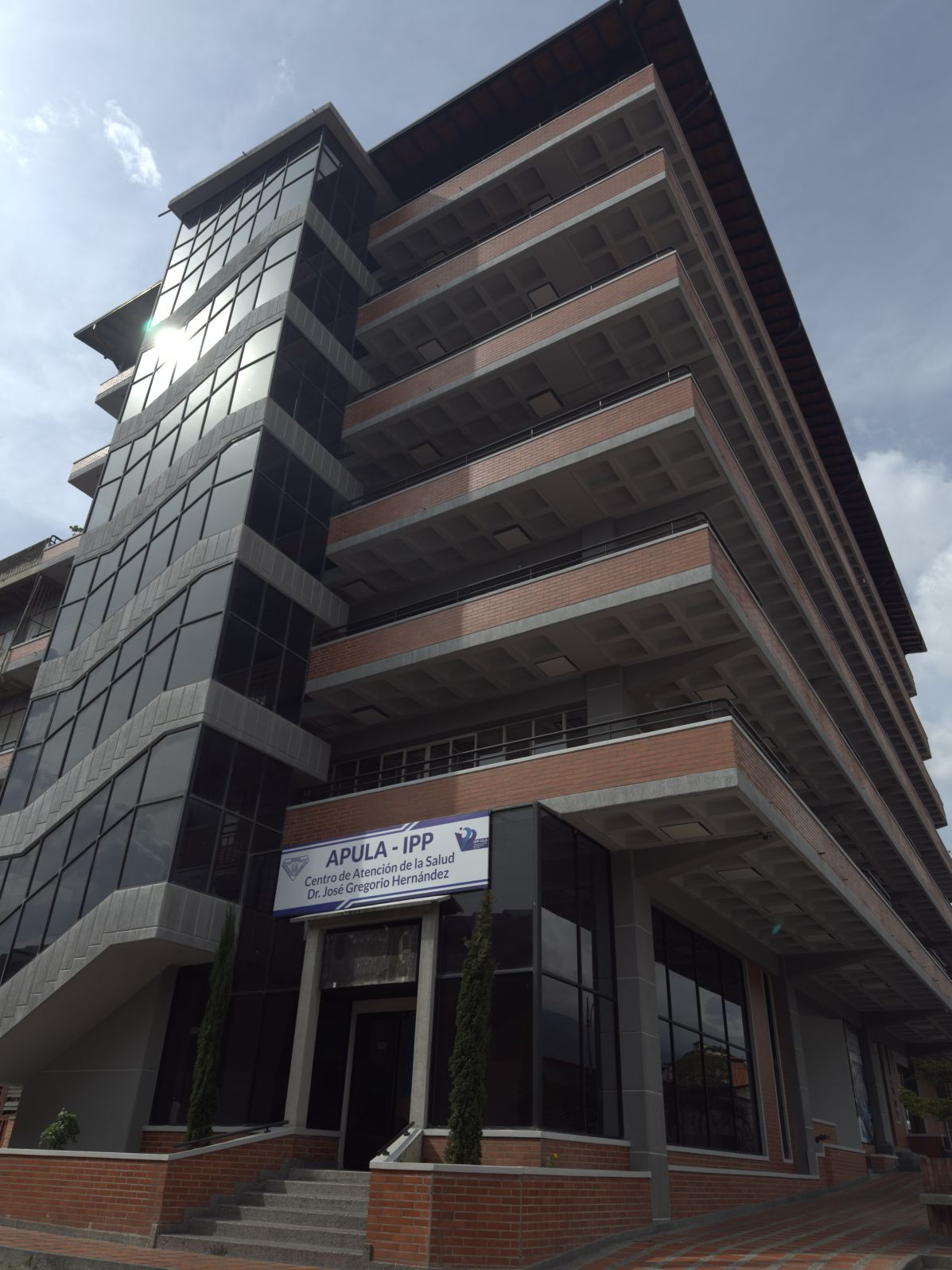 Diario Frontera, Frontera Digital,  Salud, Regionales, ,El Dr. Castillo Blanco destacó que estos resultados son producto de una gerencia eficiente y transparente, orientada a garantizar servicios médicos de calidad para profesores activos, jubilados y sus familias. Foto: Prensa Apula,Gestión de la Junta Directiva de la Apula - IPP consolida récord de atención 
en el Centro de Salud “José Gregorio Hernández”