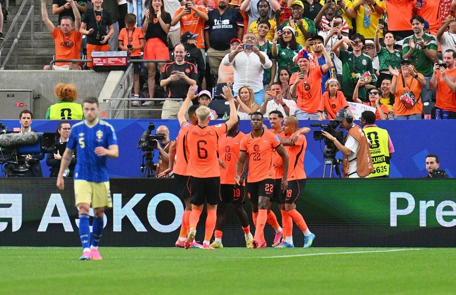 Diario Frontera, Frontera Digital,  Deportes, ,Los dobletes de Brian Brobbey y Cody Gakpo destacan en la paliza (5-1) de Países Bajos a Suecia