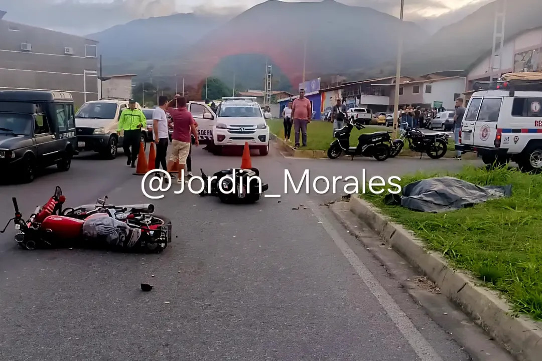 Diario Frontera, Frontera Digital,  Sucesos, ,Dos fallecidos y al menos 11 lesionados tras hechos viales en Mérida
