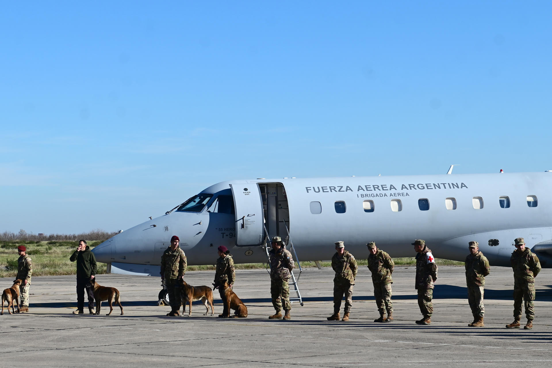 Diario Frontera, Frontera Digital,  Internacionales, ,Argentina envía brigadistas y perros de rescate para apoyar la emergencia en Venezuela